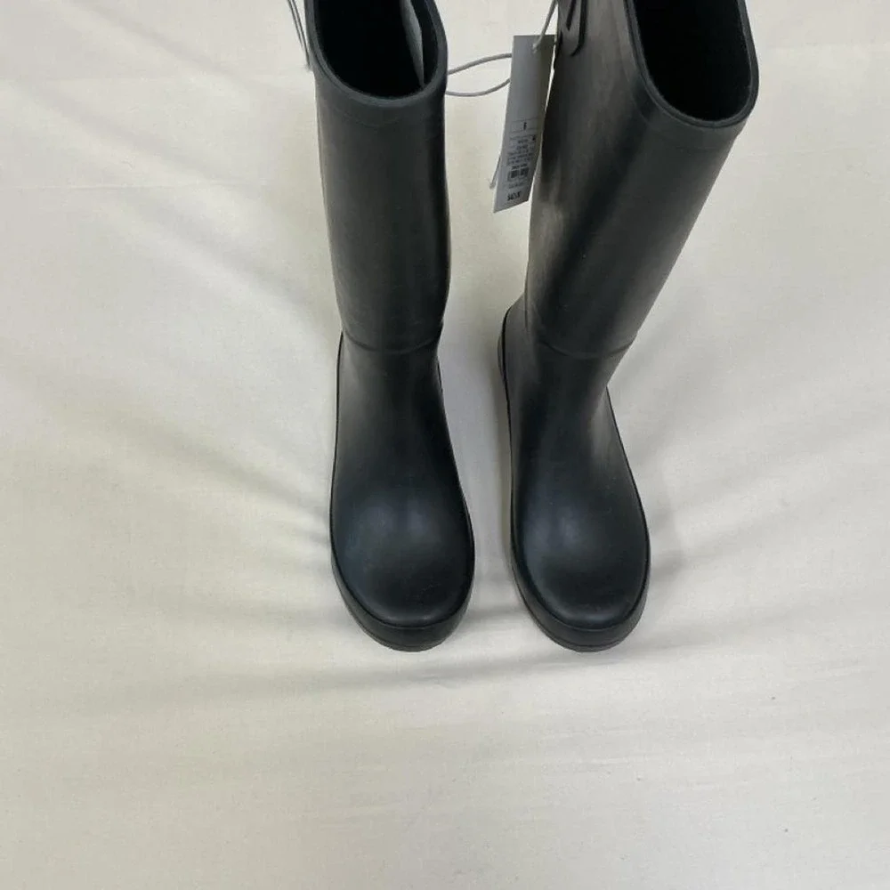 N/A black rain